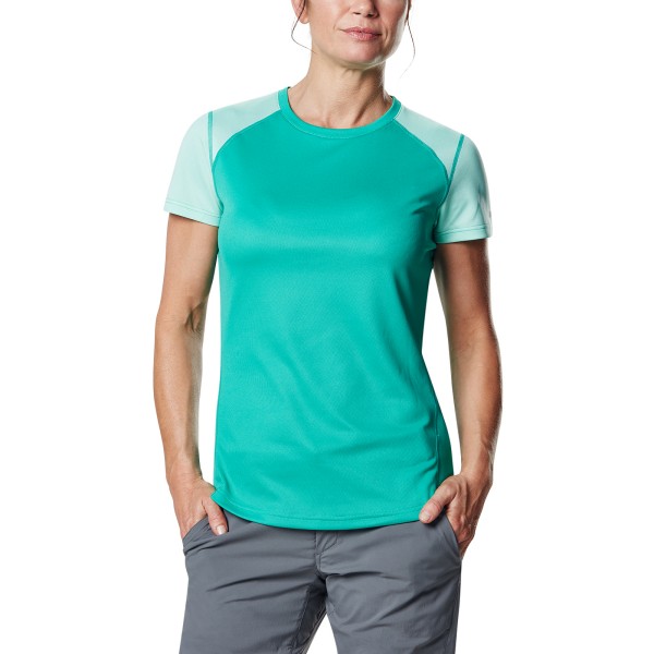 Tehnična majica namenjena športnim aktivnostim.