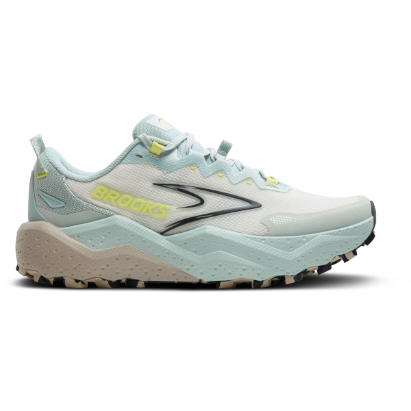 The Caldera 8 is designed as an excellent companion on ultra trails from the first to the last kilometer. We have taken into account feedback from professional trail runners.