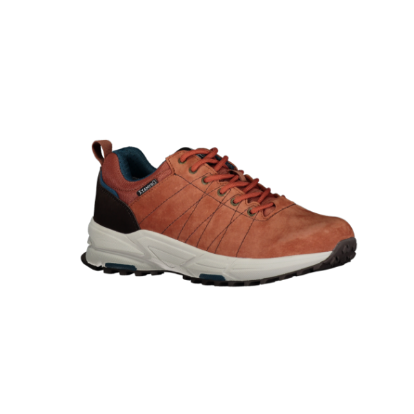 Vodoodporne usnjene superge za urbane in zunanje aktivnosti. Zgornji del je iz svinjskega usnja, podloga pa ima vodoodporno DrymaxX membrano, ki ohranja noge suhe med aktivnostjo.