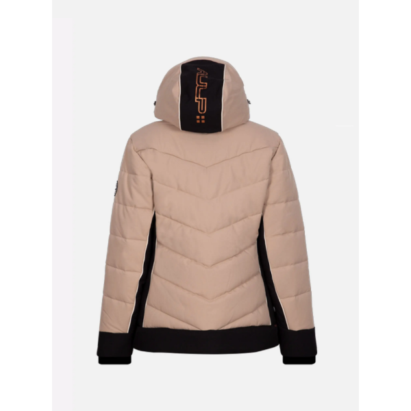 Ženska smučarska jakna AULP CELLY nudi vodoodporno in zračno zaščito, popolnoma lepljene šive ter snežni pas za brezskrbno smučanje. Stranski softshell paneli zagotavljajo večjo svobodo gibanja in udobje v vseh razmerah.