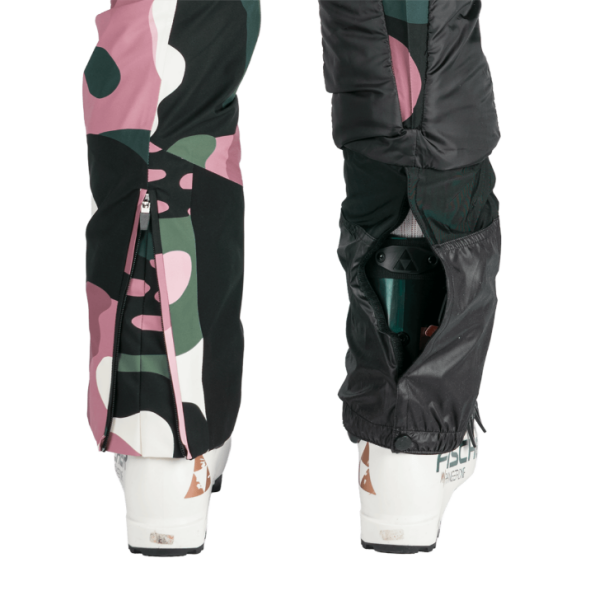 Odkrijte ženske smučarske hlače NORTHFINDER ISABELL z membrano 10K/10K, izolacijo SEAL in ekološko DWR zaščito. Udobne, tople in izjemno trpežne – popolne za vse smučarke. Naročite v As Sport Outlet!