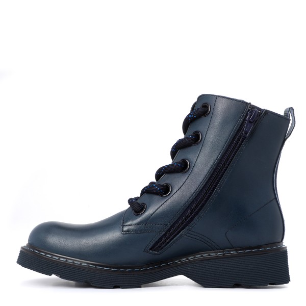 Ženski bulerji TBS ZOKETIS so vrhunskega videza in vsestranskega stila, primerni za različne priložnosti. Kot zimski čevlji zagotavljajo udobje in toplino, hkrati pa so izdelani iz visokokakovostnega usnja, kar zagotavlja dolgotrajno vzdržljivost.