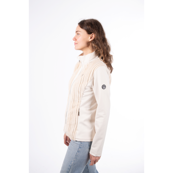 Odkrij udoben in raztegljiv ženski midlayer AULP CISSY SWANN. Popoln kot topli srednji sloj za smučanje, pohodništvo ali vsakdan. Izjemna zračnost, mehak flis in vrhunska svoboda gibanja. Naroči pri AS Sport Outlet!