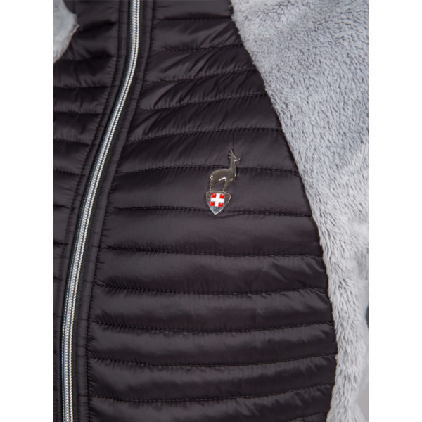 Ženski smučarski brezrokavnik AULP UNIMA iz mehkega umetnega krzna nudi ravno prav topline in popolno svobodo gibanja. Idealen za plastno oblačenje v gorah ali mestu. Slim fit kroj za eleganten videz.