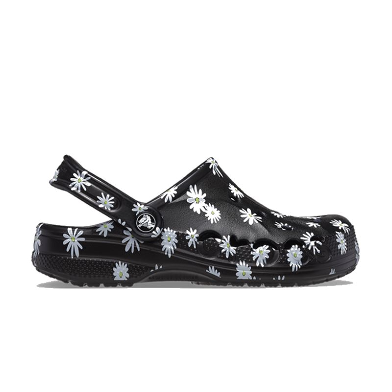 Crocs Baya Seasonal Printed Clog 206230 – lahki in udobni natikači s sezonskim potiskom za vsakodnevno uporabo, plažo in prosti čas.