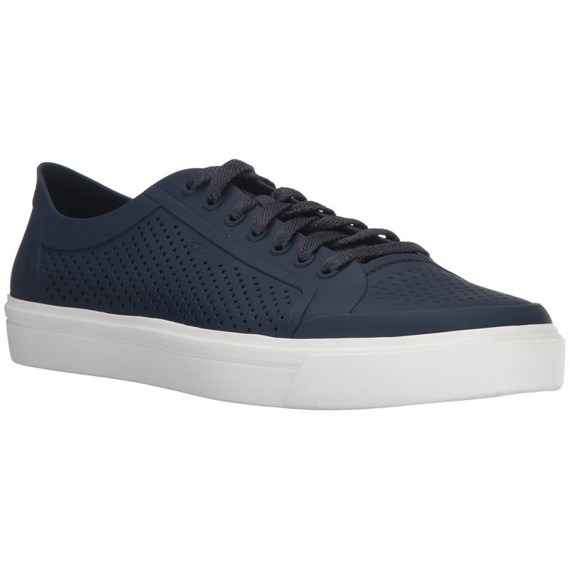 Čevlji Crocs Citilane Roka Court 204872 s športno elegantnim teniškim dizajnom, lahkotno konstrukcijo in udobnim podplatom za vsakodnevni mestni stil.