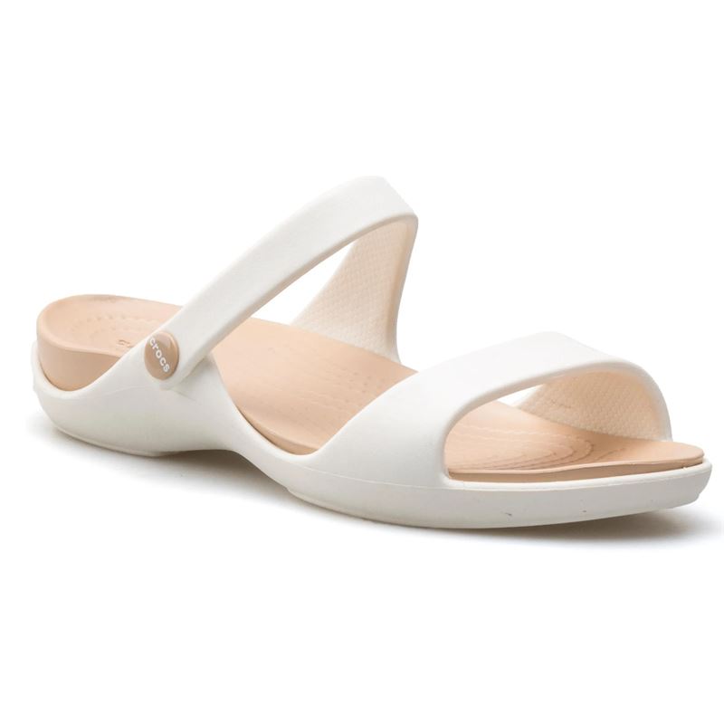 Ženski sandali Crocs Cleo V 204268 z minimalističnimi elegantnimi paščki, lahkotno zasnovo in udobnim podplatom za sproščene poletne dni.
