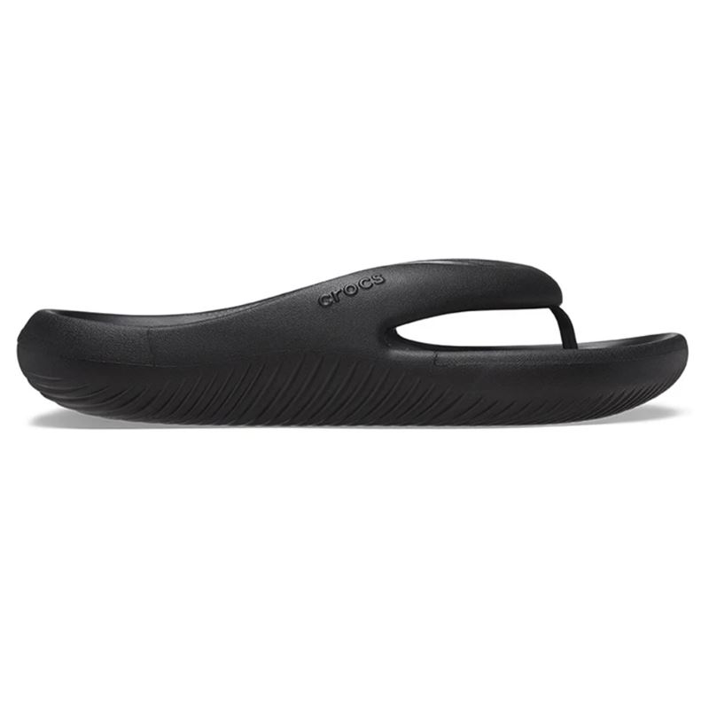 Crocs Mellow Flip 208437 so izjemno udobne uniseks japonke z mehko peno LiteRide™ in ergonomsko oblikovanim vložkom za vrhunsko blaženje pri vsakem koraku. Lahka konstrukcija in minimalističen dizajn zagotavljata udobje ter sproščen občutek pri vsakodnevni uporabi, na plaži, bazenu ali dopustu.