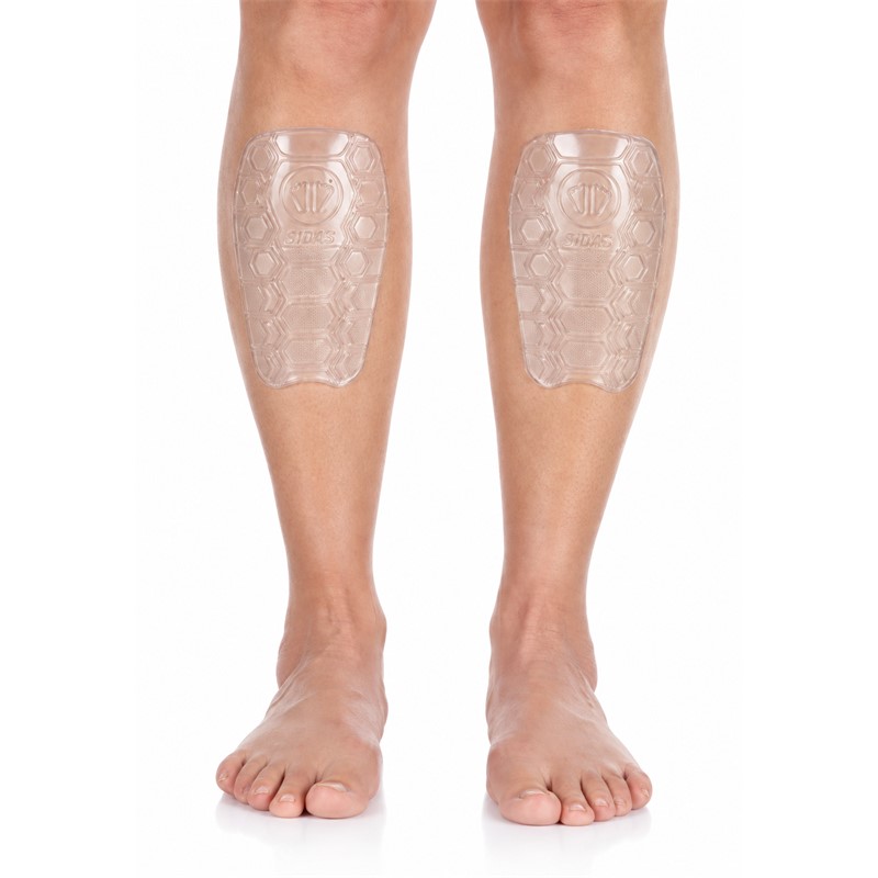 Anatomsko oblikovani golenski ščitniki SIDAS Shin Protect Evo z 2,5 do 4 mm debelim gelom za udobnejše smučanje.