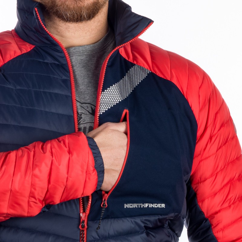 Lahka univerzalna izolacijska jakna brez kapuce je primerna za hladno vreme jeseni, zime in pomladi. Vodoodbojna obdelava DWR ščiti tudi v rahlo vlažnem okolju, sama jakna pa je bolj primerna za suho hladno vreme.