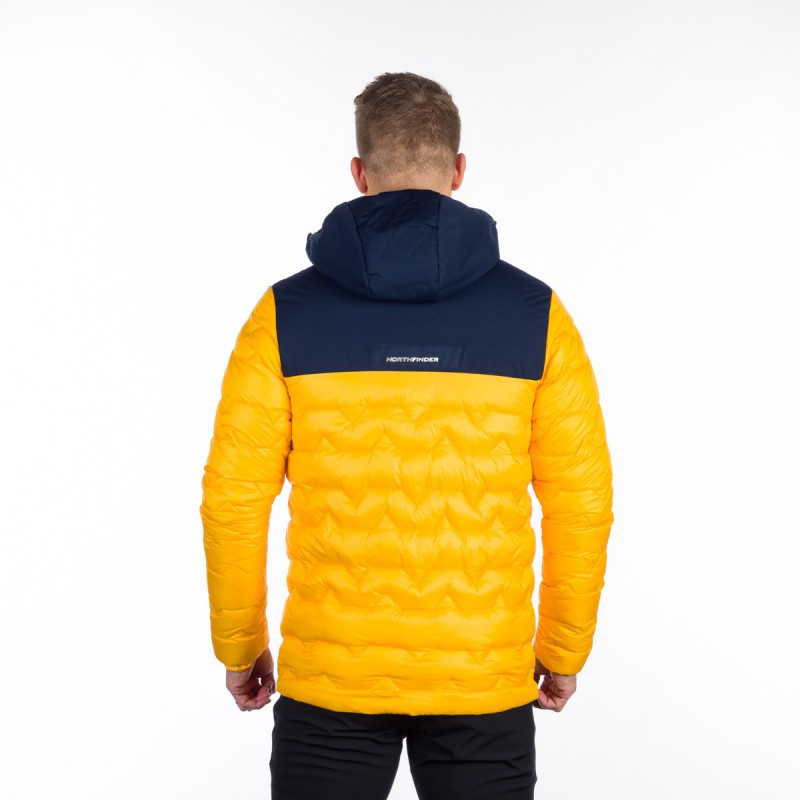 V hladnih mesecih se ogrejte z našo moško toplo jakno. Ta jakna je zasnovana za maksimalno zaščito in udobje v vsakem vremenu. Rumene barve.
