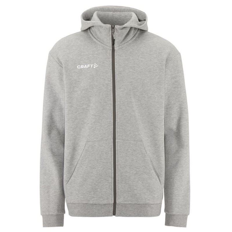Moška jopica Craft Community 2.0 FZ Hoodie M je udobna športna jopica z zadrgo, zasnovana za vsakodnevno uporabo in prosti čas. Izdelana je iz mehkega, prijetnega materiala, ki nudi toploto in dobro zračnost. S svojim klasičnim in čistim športnim dizajnom je odlična izbira za sprehode, potovanja ali sproščene aktivnosti.