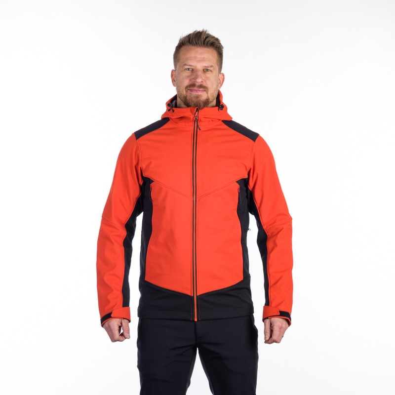 Moška softshell jakna NORTHFINDER MORRIS je outdoor jakna za vse avanture na prostem. Ta jakna je narejena iz visoko zmogljivega 3-slojnega softshell-a s parametri 10.000 mm H₂O / 10.000 g/m²/24h, ki zagotavlja popolno zaščito pred vremenskimi vplivi.