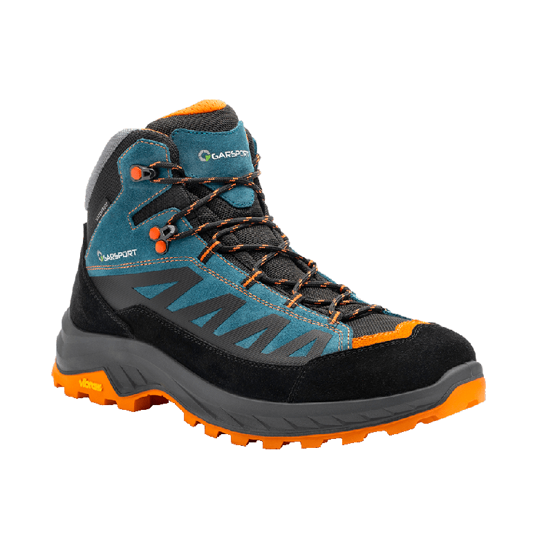 Giau MID je nov lahek, nepremočljiv, zračen treking čevelj s podplatom Vibram, idealen za gorske sprehode po zahtevnem terenu, treking, via ferrata in pohodništvo.