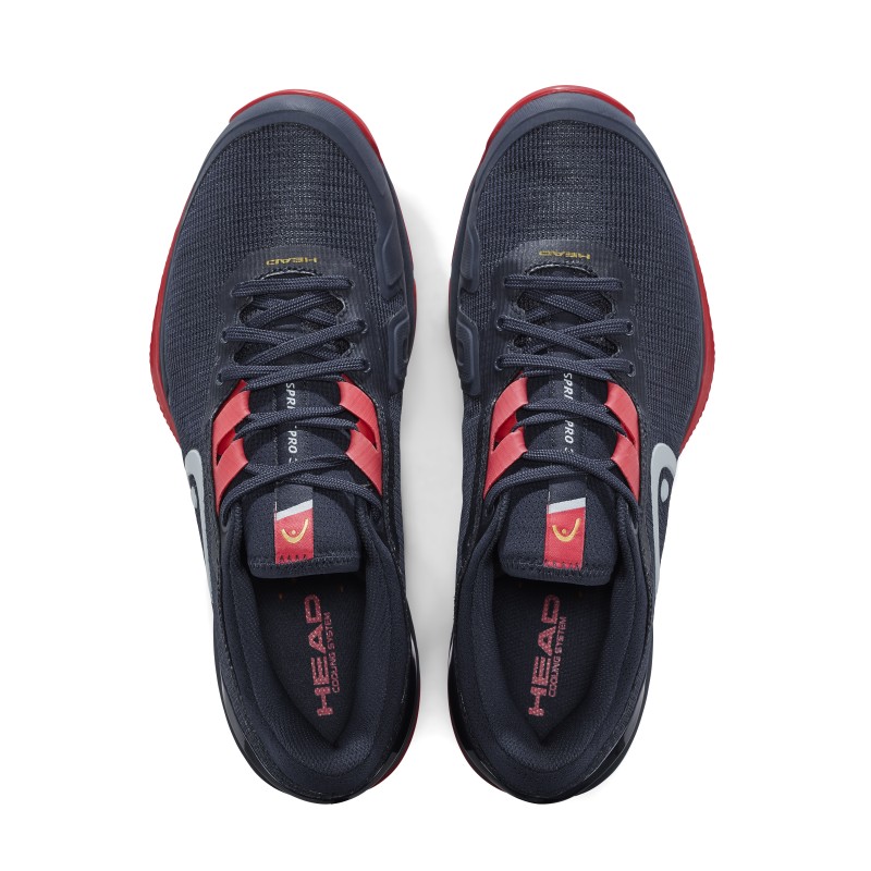 Teniška obutev, ki ne razočara niti največjih navdušencev.