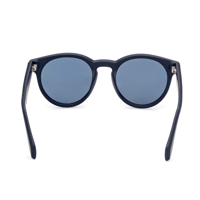 Sončna očala ADIDAS ORIGINALS OR0056 92X izvirajo iz adidas originals kolekcije, zaznamovane s čudovitim modernim okvirjem in dizajnom. Ta očala so izjemno vsestranska, primerna za vse stile in priložnosti.