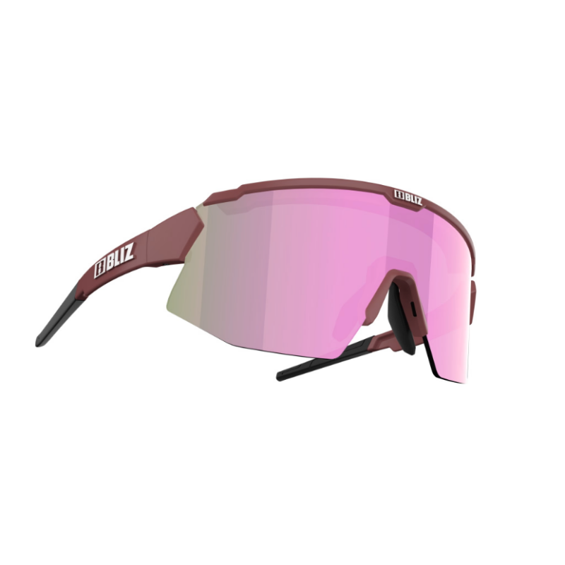 Naš lahki model Breeze Small vas varuje. Par tehnično naprednih očal za manjše obraze, ki se odlično podajo k vsem vrstam športa in aktivnosti. Ultra nizka teža v kombinaciji z naprednimi specifikacijami očal vam daje neskončne možnosti.