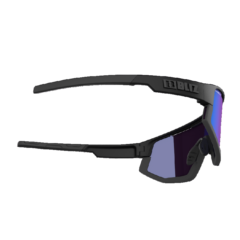 Izvrstna kombinacija stila, udobja in vsestranskosti. Očala FUSION so zaradi oblike in pozicije stekel ter okvirja primerna za številne športne aktivnosti kot so kolesarjenje, tek na smučeh, tek, odbojka na mivki,…