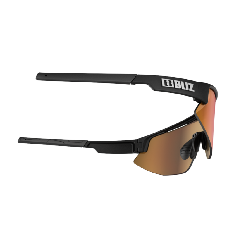 Izvrstna kombinacija stila, udobja in vsestranskosti. Očala MATRIX so zaradi oblike in pozicije stekel ter okvirja primerna za številne športne aktivnosti kot so kolesarjenje, tek na smučeh, tek, odbojka na mivki,…