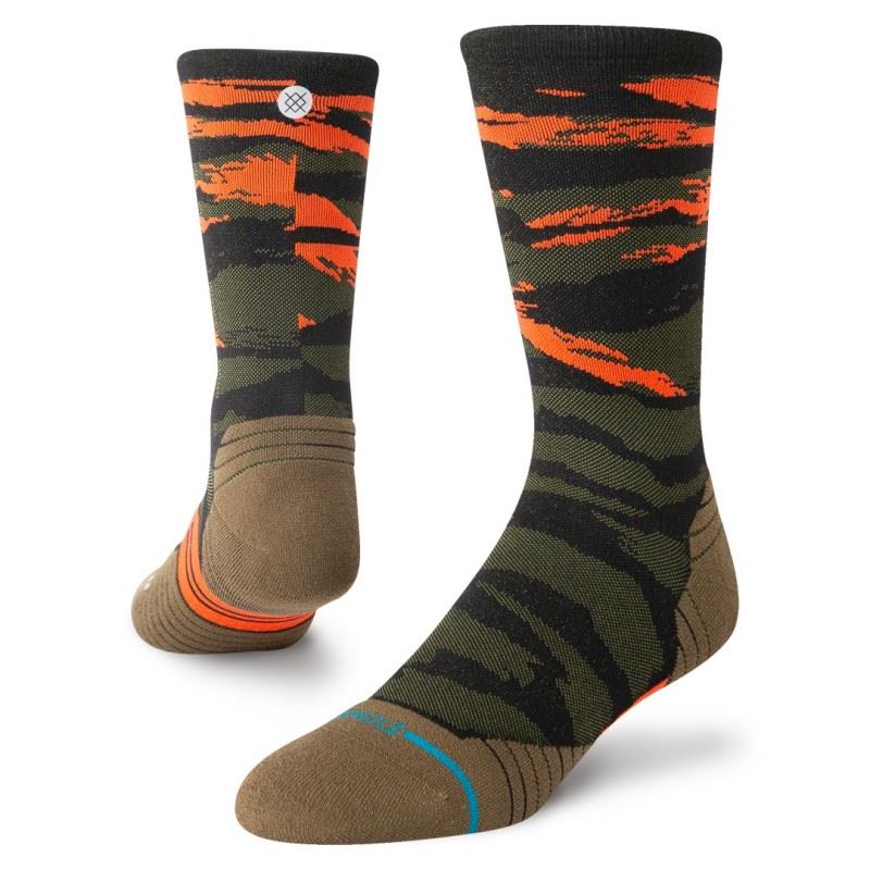 Stance Primal Light Crew nogavice v olivno zeleni barvi (Olive) z udobnim krojem in športnim dizajnom za vsakodnevno uporabo.