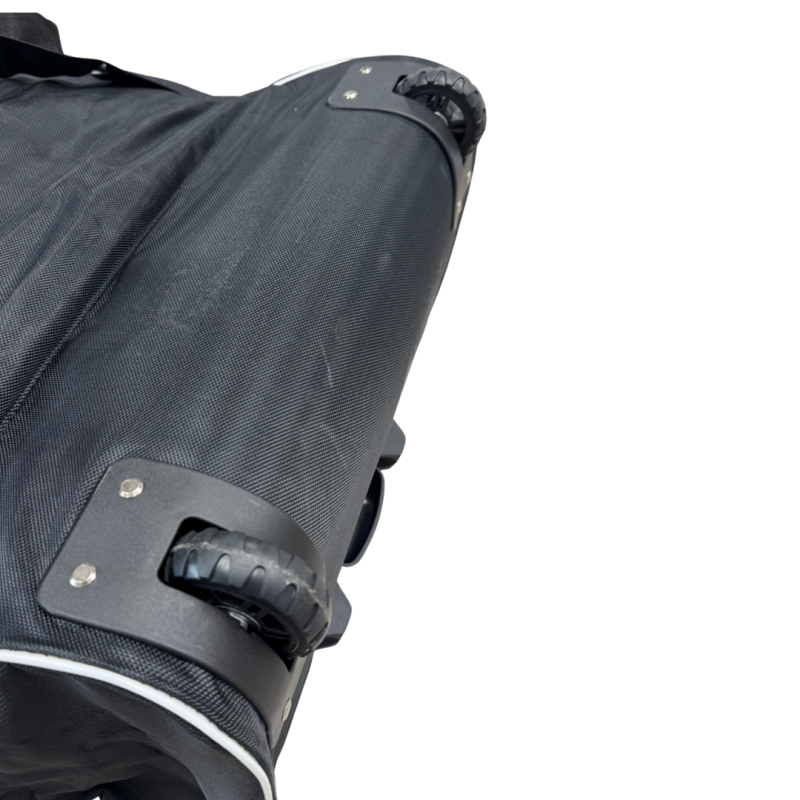 Torba na kolesih ELAN za kajak - prostorna in praktična nahrbtnik na kolesih, idealna za napihljive kajake ali SUP-e. Enostavno prenašanje vaše vodne opreme za udobne vodne pustolovščine.