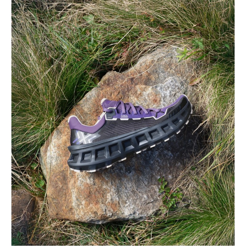 Vijolično-črne unisex trail superge X-BIONIC TERRASKIN X03 Deep Purple X Black Sand z Vibram MegaGrip podplatom
