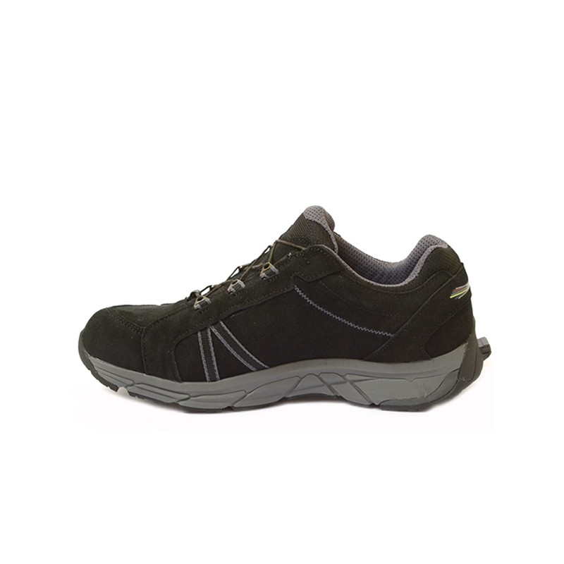 Treksta HANDS FREE 101 men's shoes with self-lacing and un-lacing! You can put them on and take them off without using your hands! Weight: 457g.