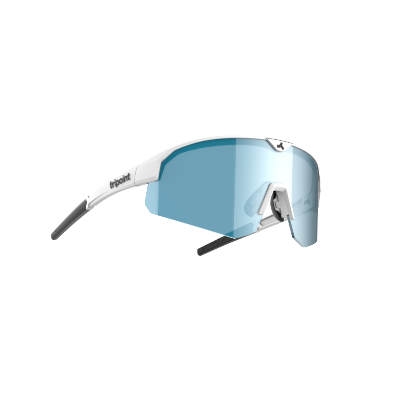 Lake Victoria športna očala združujejo vrhunsko zaščito in udobje. S 100 % UV400 zaščito, hidrofobno in oleofobno obdelavo, izmenljivimi lečami ter izjemno lahkim bio-okvirom iz najlona so idealna izbira za vse vremenske razmere. 