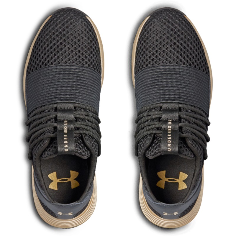 Women's UA BREATHE LACE X NM sneakers are extremely lightweight, comfortable, and made of stretchy material that fits the foot perfectly. The stretchy mesh upper with an opening provides a light and breathable feel. They are suitable for everyday use in spring and summer days.