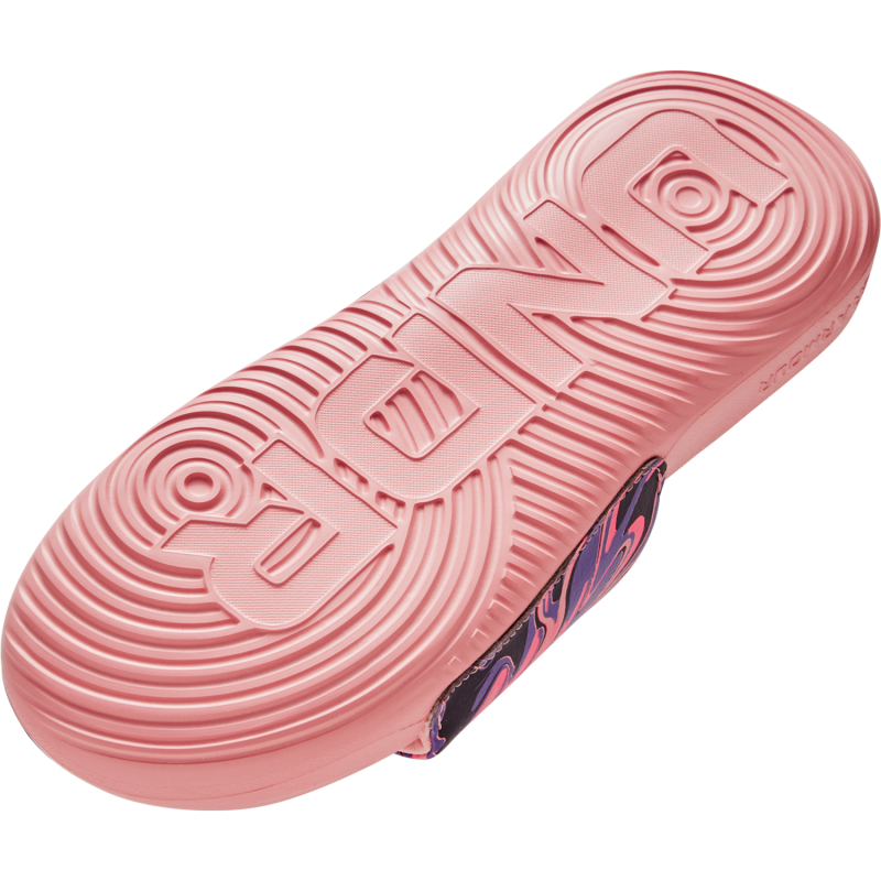 Vsak športnik potrebuje natikače za garderobo - zato so naredili najboljše. Udobno, dolgotrajno in dobrega izgleda. Fiksni pašček z dodano peno spodaj poskrbi za izjemno udobno prileganje.