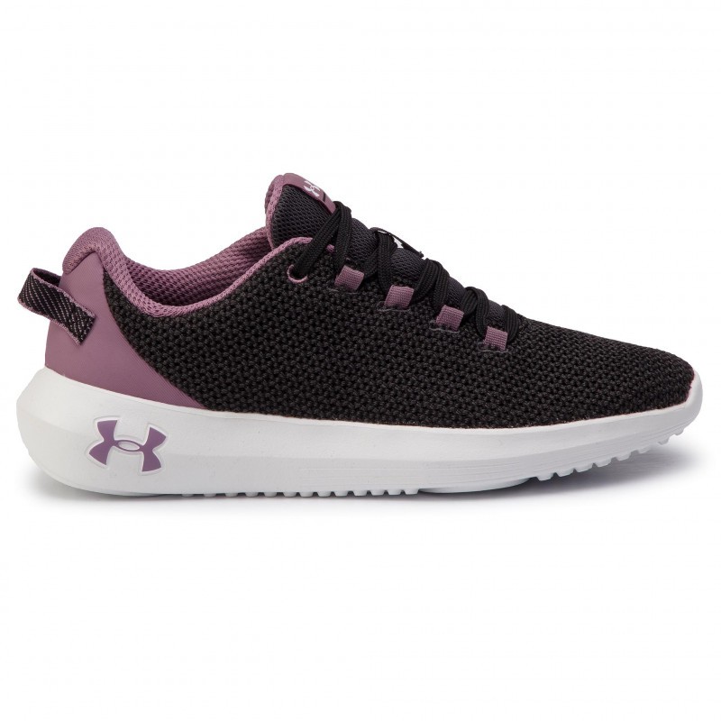 Ti čevlji so narejeni, da se počutite odlično in jih nosite kjer koli. Zaradi mrežaste tkanine so zelo primerni tudi za nošenje poleti.