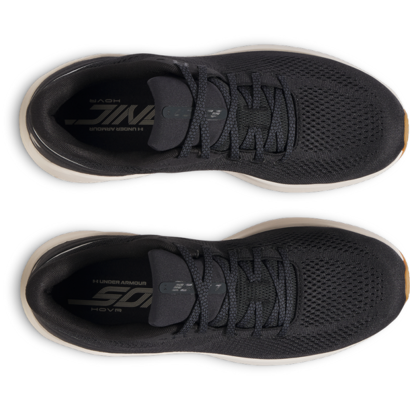 Moške tekaške superge Under Armour SONIC 7 (model 3028002-001) združujejo vrhunsko udobje, podporo in izboljšano amortizacijo. Z zračnim zgornjim delom in trpežnim podplatom so idealne za vsakodnevno tekanje.