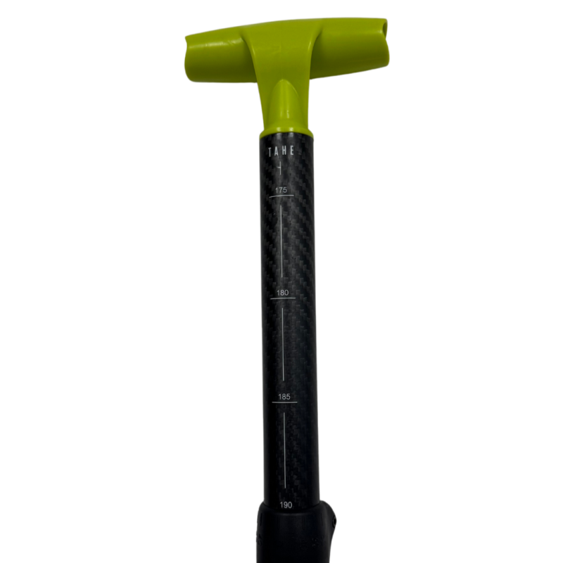 ELAN SLIM VARIO telescopic paddle - an adjustable paddle for better control when paddling on a SUP or kayak. Exceptional lightness and ergonomics ensure a comfortable experience on the water.