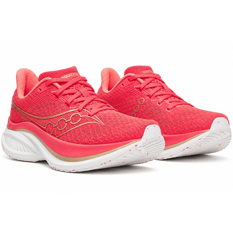 Hitre in odzivne ženske tekaške superge Saucony Endorphin Speed 5 s PWRRUN PB peno, poltogo najlonsko ploščo in SPEEDROLL tehnologijo za tempo treninge in tekmovanja.