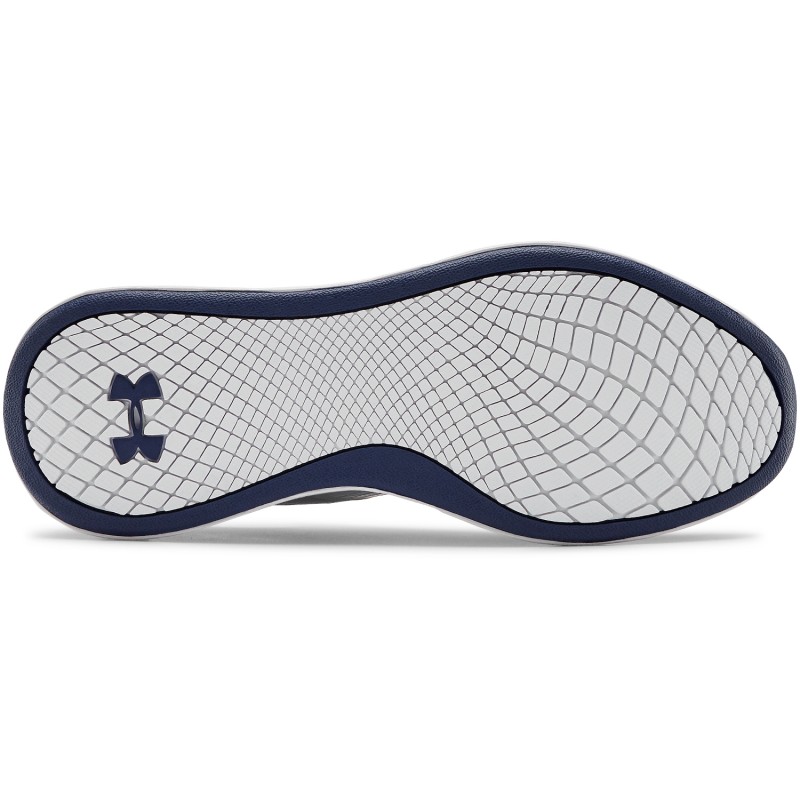 Ženske superge UA W CHARGED AURORA so lahke, zračen zgornji del ohranja vašo obutev suho. Napolnjeni podplat Cushioning® uporablja kompresijsko oblikovano peno za popolno odzivnost in vzdržljivost. 