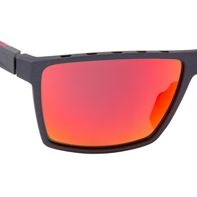 Adidas Sport SP0034 so vrhunska športna sončna očala iz adidas sport kolekcije, zasnovana posebej za tek ali kolesarstvo. Imajo velik športen plastičen okvir, ki zagotavlja trpežnost in stabilnost med aktivnostmi. 