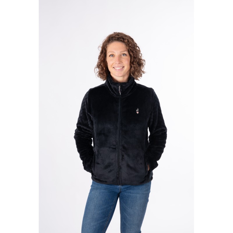 Ženska flis jopica AULP VERIO iz mehkega 100 % poliestra nudi toplino, udobje in zaščito pred vetrom. Idealna za hladne dni ali kot srednji sloj pod jakno.