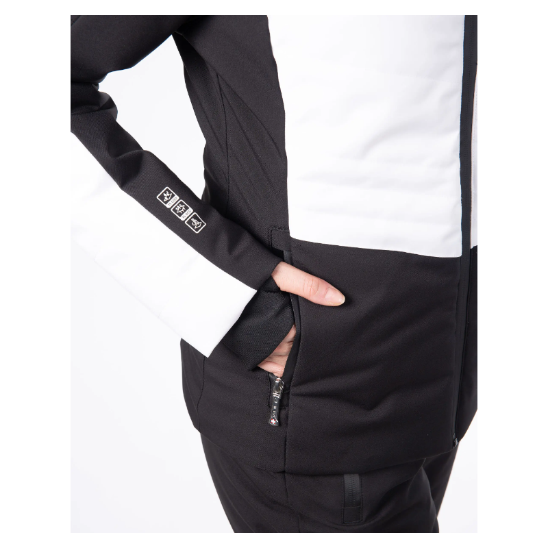 The women's ski jacket AULP SANDI combines an elegant look, top-notch thermal insulation, and 15K/15K protection against snow and wind. Ideal for demanding skiers.