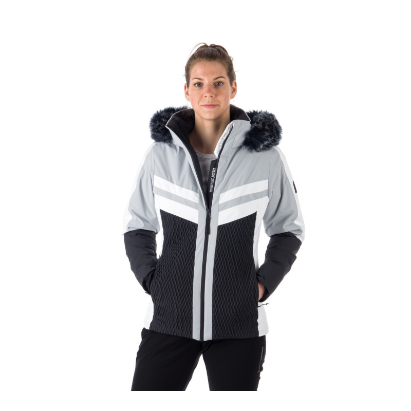 Ženska smučarska jakna NORTHFINDER BRANDI združuje moden videz, 10K/10K vodoodporno zaščito in toplo sintetično izolacijo. Snežni pas, PFC-free obdelava in snemljiva kapuca s krznom za brezskrbno smučanje v vseh razmerah.