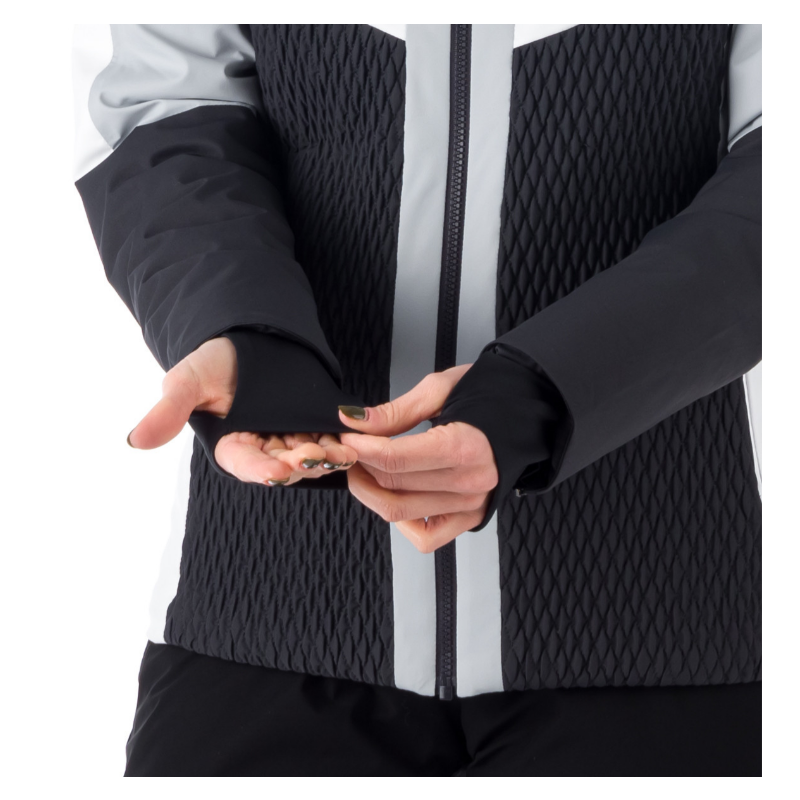 Ženska smučarska jakna NORTHFINDER BRANDI združuje moden videz, 10K/10K vodoodporno zaščito in toplo sintetično izolacijo. Snežni pas, PFC-free obdelava in snemljiva kapuca s krznom za brezskrbno smučanje v vseh razmerah.