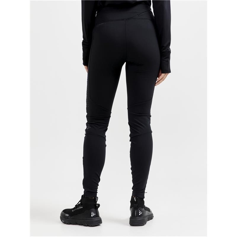Craft ADV SubZ Tights 2 are very functional tights for winter activities such as running, hiking, and cross-country skiing.