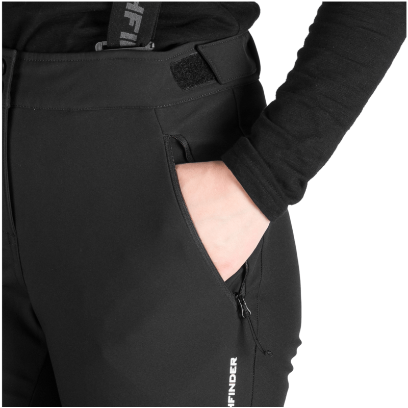 Odkrijte udobne in tople ženske softshell smučarske hlače Northfinder Taya z vodnim stolpcem 10.000 mm, zračnostjo 5.000 g/m²/24 h, notranjimi gamašami in ojačanim spodnjim delom. Idealne zimske hlače za smučanje z odlično zaščito proti vetru in vlagi.