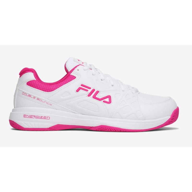 The FILA SABIA LITE 2 sports shoes, from the iconic FILA brand, are an excellent choice for tennis. The foam, ergonomic heel reinforcement provides optimal support, while the extended rubber protection at the front protects your toes.