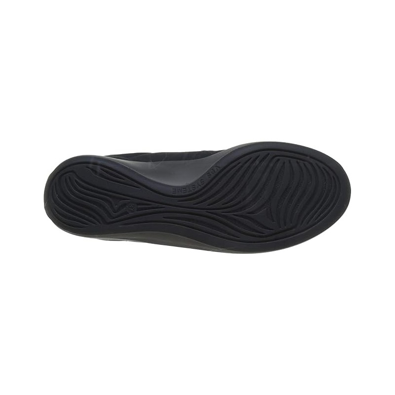 Ženske superge TBS ANYWAY predstavljajo popolno združitev moderne oblike in udobja. Njihova zračna zasnova omogoča udobno in zračno nošenje v vseh situacijah.