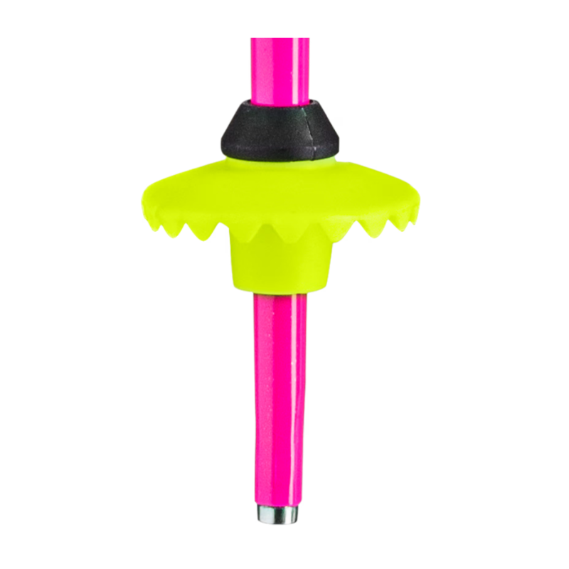 Otroške smučarske palice LEKI Racing z lahkim aluminijem TS 4.5 in PA Safety gripom zagotavljajo varen oprijem, nadzor in zabavo za male smučarske navdušence.