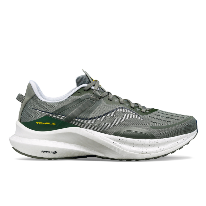 Stabilnostni čevelj Tempus Saucony ponuja neverjetno odzivnost v kombinaciji s prilagodljivim sistemom za korekcijo hoje, ki ga potrebujete za najboljše rezultate.