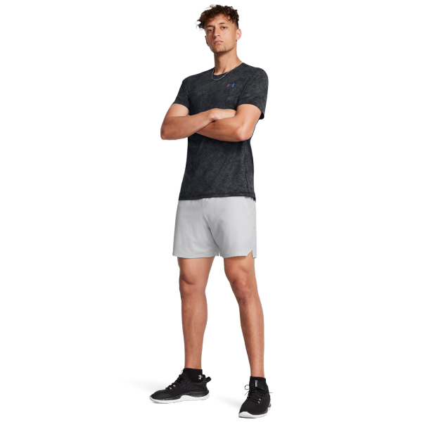 
Moška športna majica Under Armour Vanish Elite Vent PRTD SS je zasnovana za optimalno udobje med aktivnostmi. Izdelana iz lahkega, hitro sušečega materiala, ki učinkovito odvaja znoj.