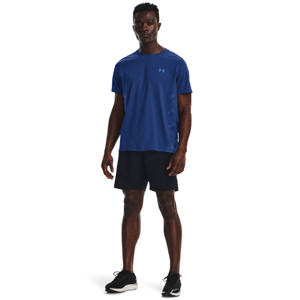 Moške športne kratke hlače Under Armour Launch Elite 2-in-1 7 so zasnovane za aktivne moške, ki iščejo udobje in podporo med tekaškimi in drugimi športnimi aktivnostmi. Te hlače združujejo notranje kompresijske hlače z zunanjim slojem.