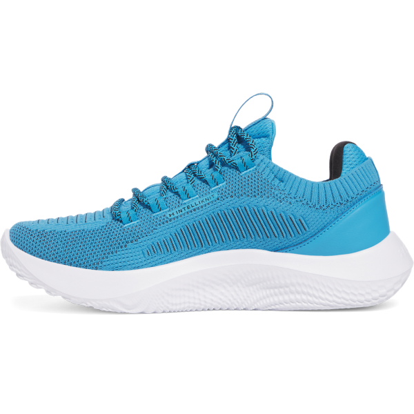 Under Armour DYNAMIC 2 so vrhunske superge, zasnovane za aktivne posameznike. Napredna oblazinjenost UA HOVR™ omogoča energijsko vračanje, medtem ko trpežni nedrseč podplat zagotavlja odličen oprijem.