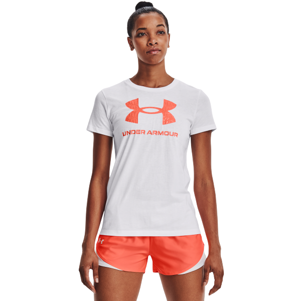 Ženska majica UA Sportstyle Logo SS je popolna izbira za športne in vsakdanje aktivnosti. Izdelana iz mehke, zračne tkanine nudi celodnevno udobje, sodoben kroj in prepoznaven Under Armour logotip. Idealna je za sproščeno nošenje ali lažjo vadbo.